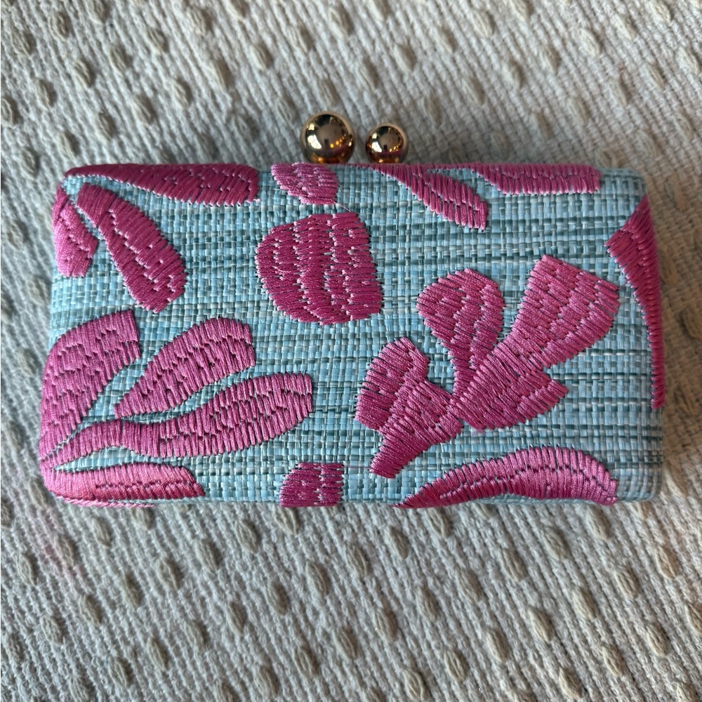NWT Tommy Bahama Clutch